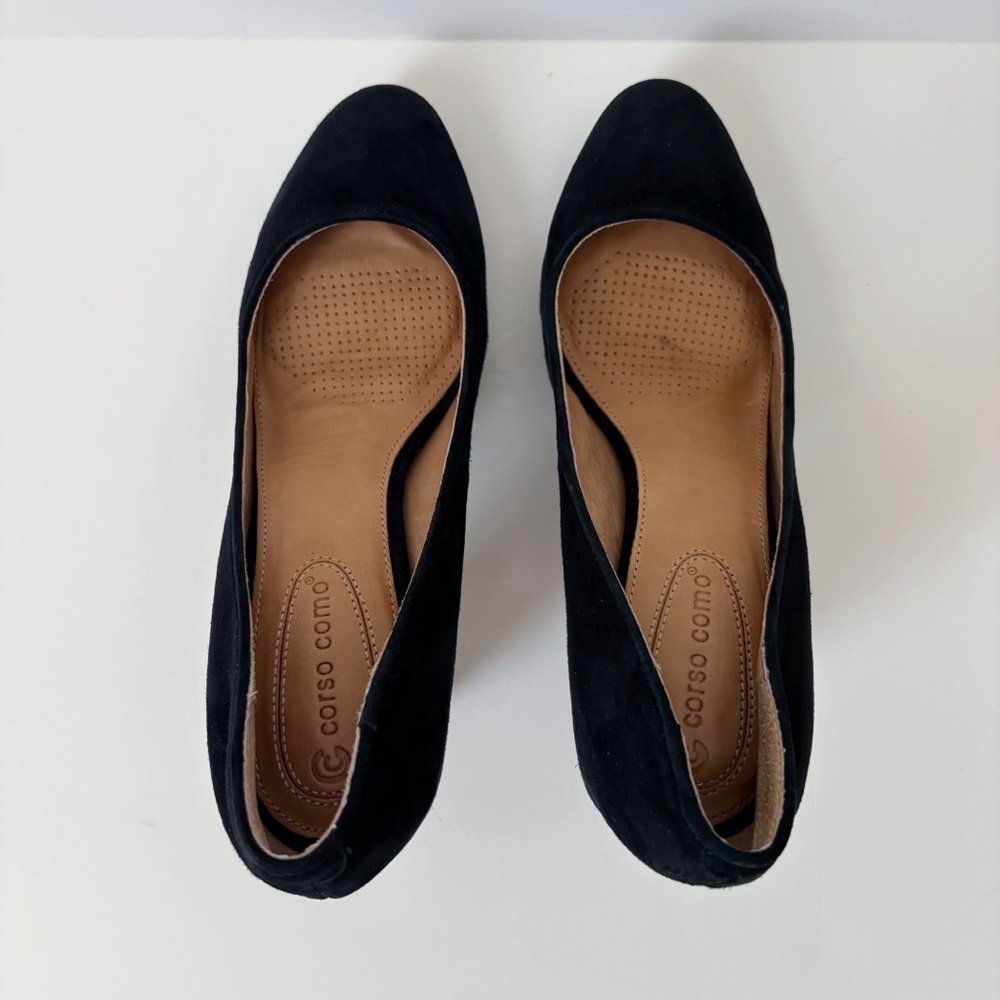 Corso Como Anya Black Suede Pumps Heels Sz 7.5 Classic Minimalist - Picture 5 of 9